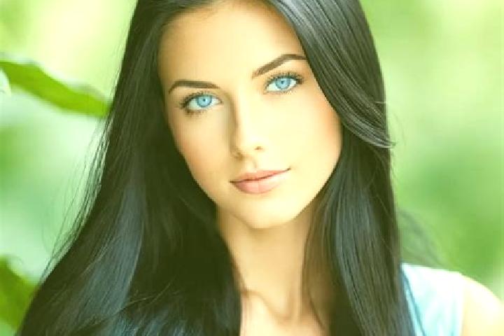 Isabella, 27, a dark blonde blue-eyed mediterranean companion based in Chabournay. Offering OWO, Domination, Tantra. Available for incall and outcall, overni...