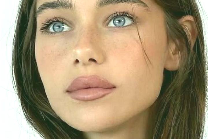 Isabella, 28, a brunette amber-eyed mediterranean companion based in Madarounfa. Offering CIM, 69, BDSM. Available for incall and outcall, overnight bookings...