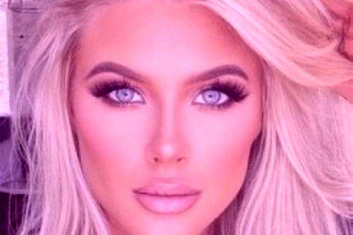 Isabella, 28, a platinum blonde amber-eyed slavic companion based in Presseck. Offering Overnight, Erotic Massage, Duos. Available for incall and outcall, da...