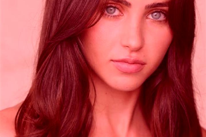 Isabella, 28, a red brown-eyed european companion based in Samazan. Offering Striptease, Party Girl, Girlfriend Experience, Travel Companion, BDSM. Available...