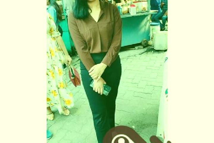 Isabella, 28 — Escort in Urjanagar, India