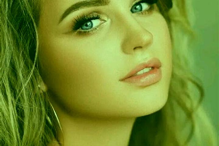 Isabella, 29, a dark blonde blue-eyed european companion based in Linzi. Offering Overnight, Fetish, Duos. Available for incall and outcall, overnight bookin...