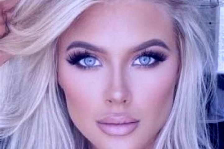 Isabella, 29, a platinum blonde amber-eyed mediterranean companion based in Loures. Offering Fetish, 69, Girlfriend Experience, Domination, Couples. Availabl...