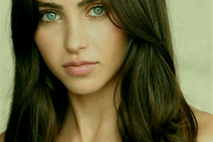 Isabella, 30, a auburn brown-eyed middle eastern companion based in Biburg. Offering OWO, Striptease, Domination. Available for incall and outcall, overnight...