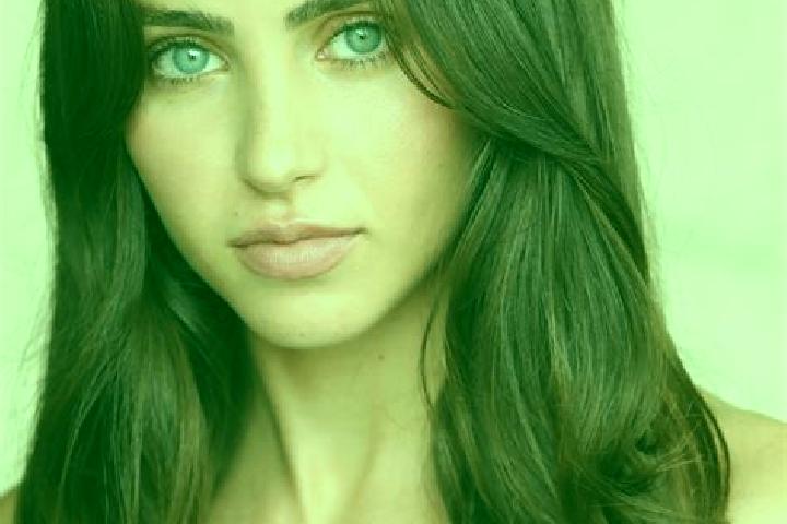 Isabella, 30, a blonde brown-eyed middle eastern companion based in Arluno. Offering GFE, Duos. Available for incall and outcall, day and evening dates.