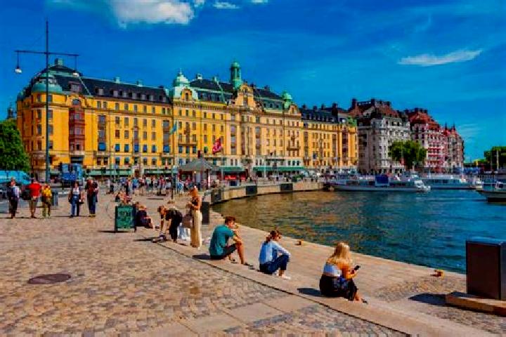 Isabella, 30 — Escort in Sunningen, Sweden