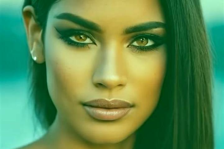 Isabella, 31, a black dark-eyed latina companion based in Lalganj. Offering Tantra, BDSM, Travel Companion. Available for incall and outcall, day and evening...