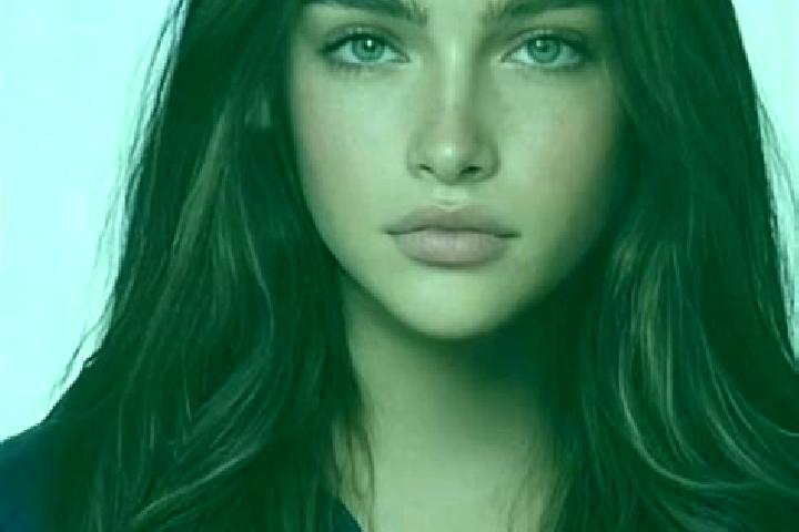 Isabella, 31, a brunette blue-eyed indian companion based in Qarna. Offering Duos, Travel Companion, Party Girl, Domination. Available for incall and outcall...