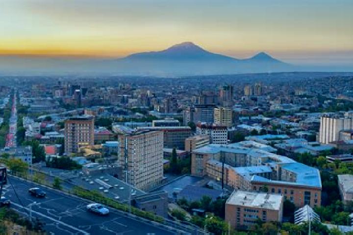 Isabella, 31 — Escort in Azatashen, Armenia