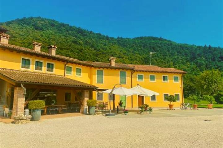 Isabella, 31 — Escort in Cascina Valle-Stazione di Carimate, Italy