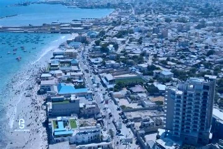 Isabella, 32 — Escort in Cadale, Somalia