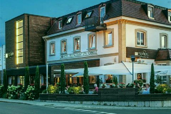 Isabella, 32 — Escort in Lauterach, Austria