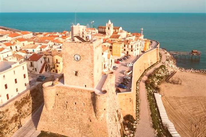 Isabella, 32 — Escort in Termoli, Italy
