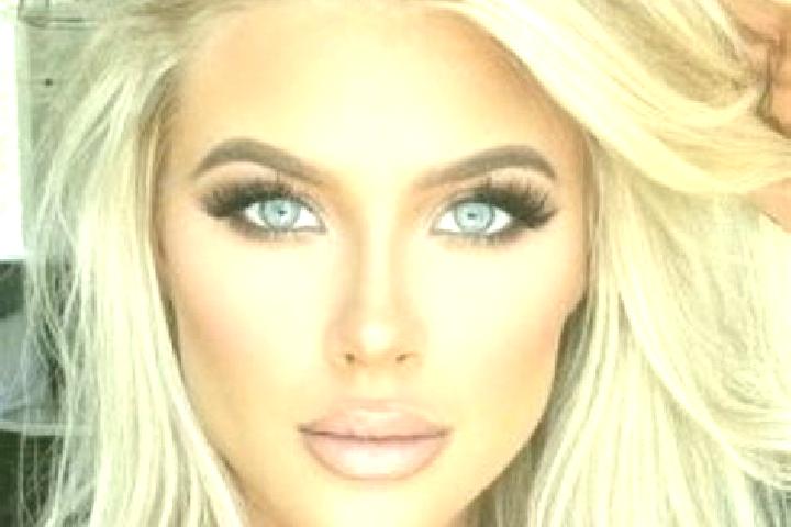 Isabella, 33, a platinum blonde amber-eyed mixed companion based in Presa Allende. Offering BDSM, Overnight, Deep French Kissing. Available for incall and ou...