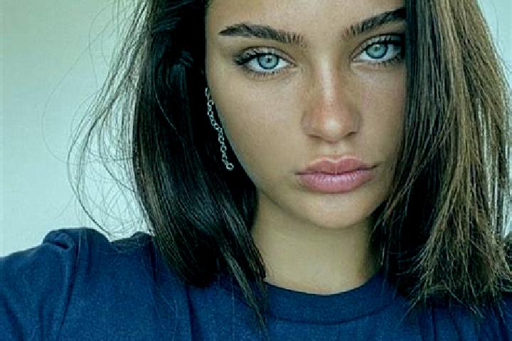 Isabella, 34, a brunette blue-eyed ebony companion based in Bzou. Offering BDSM, Overnight, Deep French Kissing. Available for incall and outcall, overnight ...