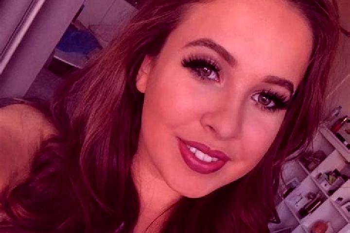 Isabella, 34, a chestnut grey-eyed mixed companion based in Banur. Offering Striptease, Girlfriend Experience, Erotic Massage. Available for incall and outca...