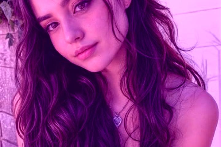 Isabella, 35, a auburn hazel-eyed indian companion based in Castel di Ieri. Offering Couples, Dinner Date, GFE, 69, Prostate Massage. Available for incall an...