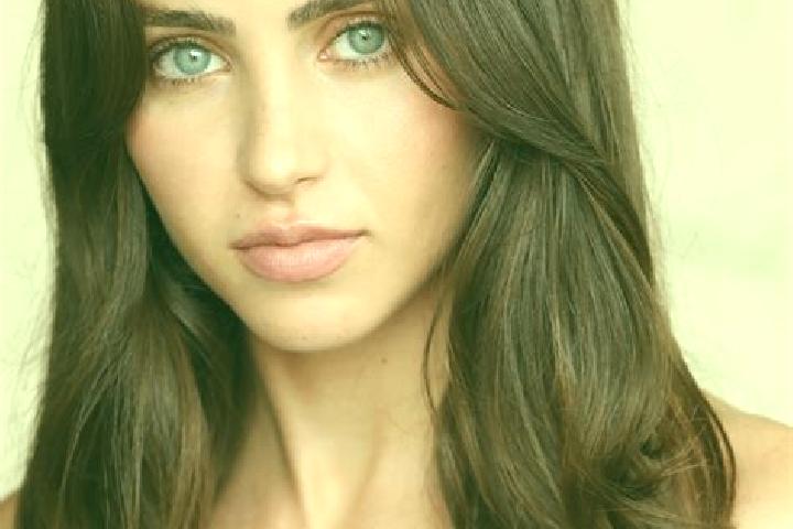 Isabella, 35, a brunette blue-eyed caucasian companion based in Hegelsom. Offering Overnight, Erotic Massage, Couples. Available for incall and outcall, day ...