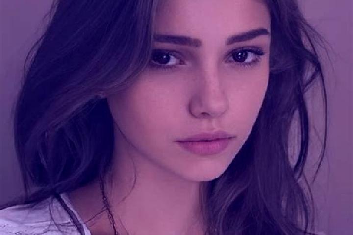 Isabella, 36, a chestnut dark-eyed slavic companion based in Buitenpost. Offering Couples, Roleplay, Fetish. Available for incall and outcall, overnight book...