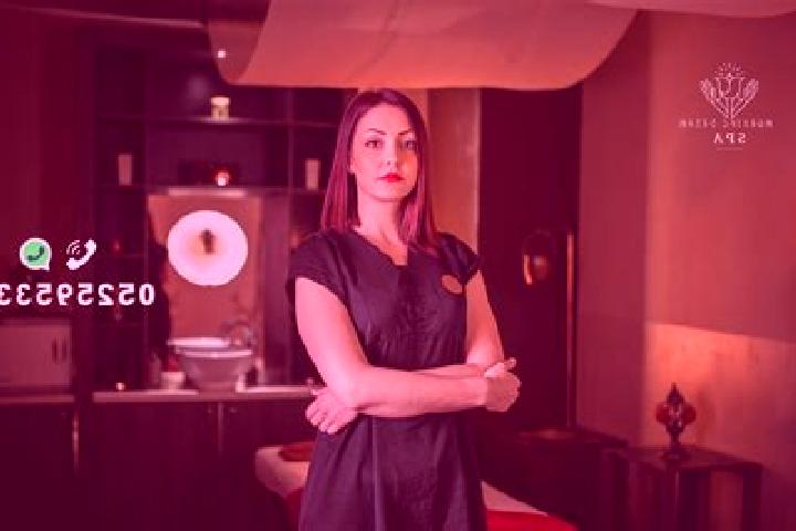 Isabella, 36, a red dark-eyed european companion based in Wassa-Akropong. Offering Fetish, Tantra, Erotic Massage, CIM. Available for incall and outcall, day...