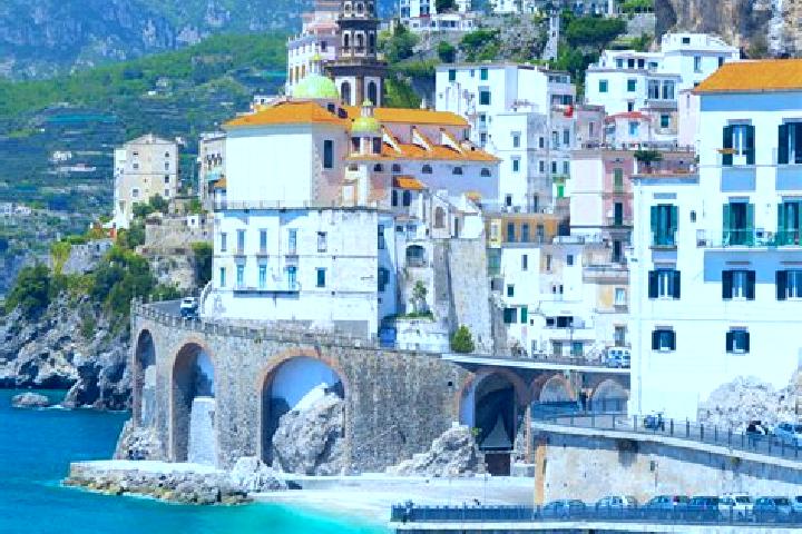 Isabella, 37 — Escort in Frisanco, Italy