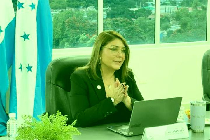 Isabella, 37 — Escort in Taragual, Honduras