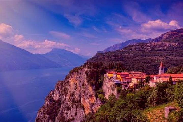 Isabella, 37 — Escort in Torbole sul Garda, Italy