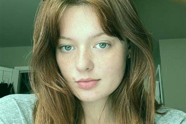 Isabella, 38, a auburn grey-eyed mixed companion based in Pievedizio. Offering Girlfriend Experience, Duos, OWO, Striptease, A-Level. Available for incall an...