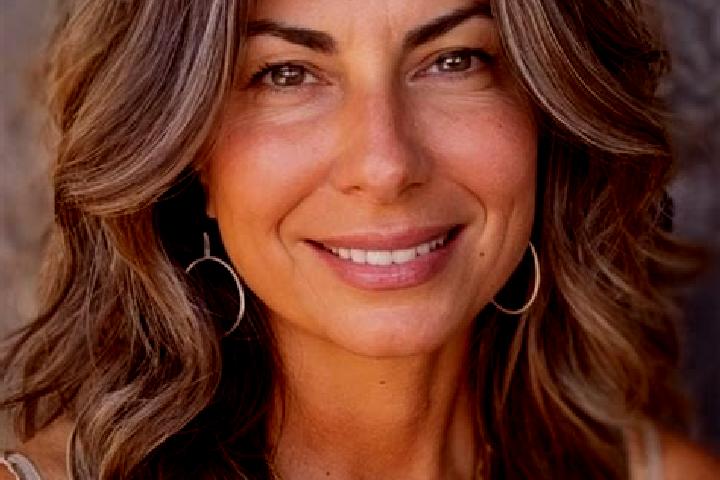 Isabella, 38, a brunette grey-eyed latina companion based in Dzietrzkowice. Offering Dinner Date, Deep French Kissing, 69. Available for incall and outcall, ...