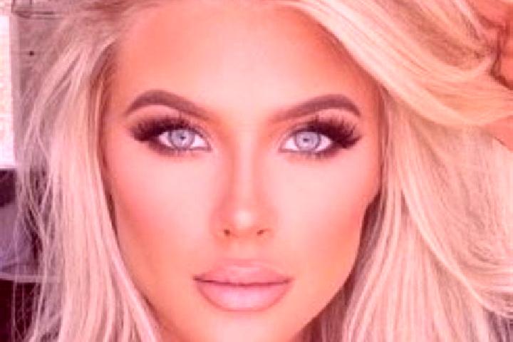 Isabella, 39, a platinum blonde blue-eyed middle eastern companion based in Wasleys. Offering Striptease, Erotic Massage, Roleplay, Duos. Available for incal...