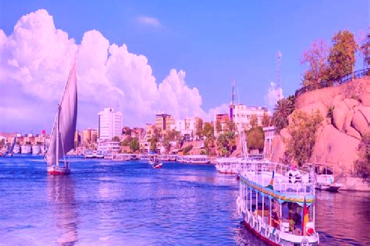 Isabella, 39 — Escort in Tukh, Egypt