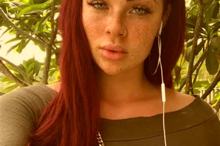Ivy, 20, a red green-eyed latina companion based in Charfield. Offering Girlfriend Experience, Erotic Massage, CIM. Available for incall and outcall, overnig...