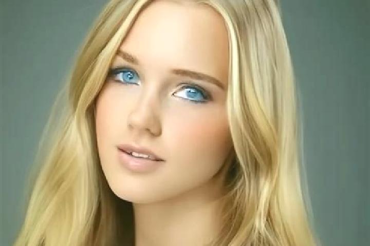 Ivy, 21, a dark blonde dark-eyed mediterranean companion based in San Tung Chung Hang. Offering Dinner Date, Deep French Kissing, Roleplay, Girlfriend Experi...