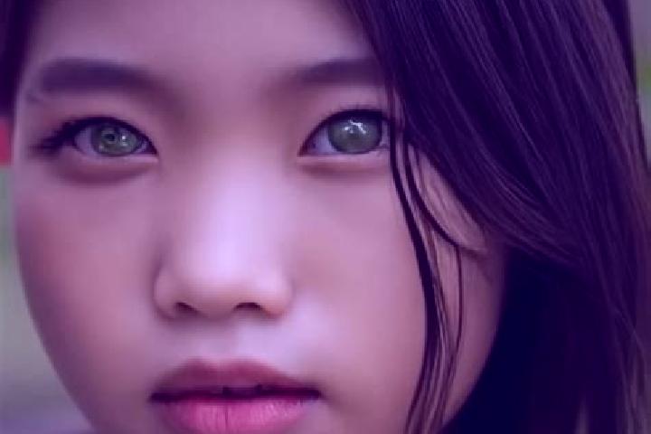 Ivy, 21, a red green-eyed asian companion based in Machaneng. Offering Party Girl, OWO, Fetish, Tantra. Available for incall and outcall, day and evening dates.
