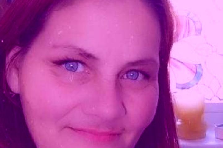 Ivy, 21, a red grey-eyed indian companion based in Gonnosno. Offering Girlfriend Experience, Couples, Party Girl, 69. Available for incall and outcall, day a...