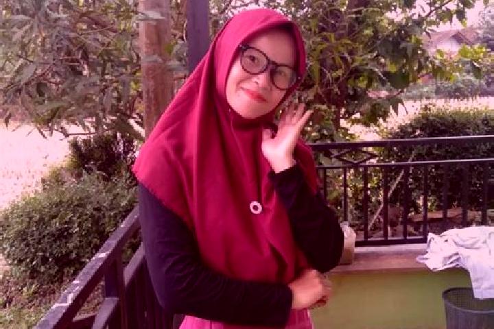 Ivy, 21 — Escort in Desa Gegempalan, Indonesia