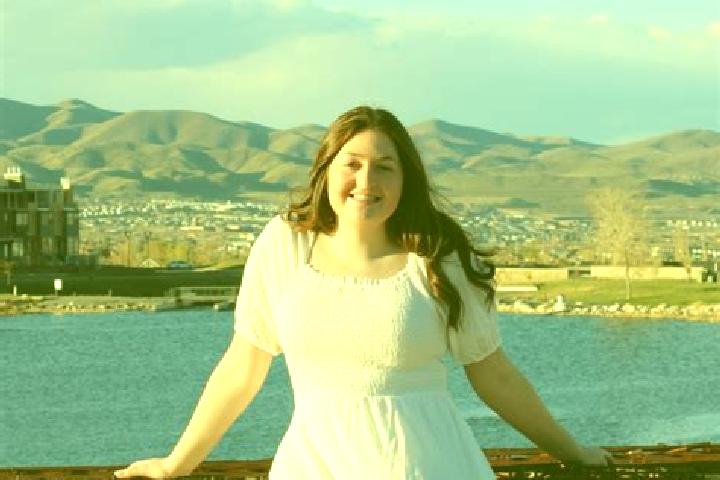 Ivy, 21 — Escort in Ephraim, United States