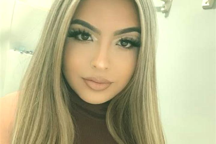 Ivy, 22, a blonde dark-eyed latina companion based in Iraray. Offering 69, A-Level, Party Girl, Fetish. Available for incall and outcall, day and evening dates.