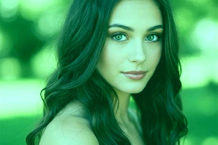 Ivy, 22, a brunette hazel-eyed mediterranean companion based in Plouenan. Offering OWO, A-Level, Dinner Date. Available for incall and outcall, day and eveni...
