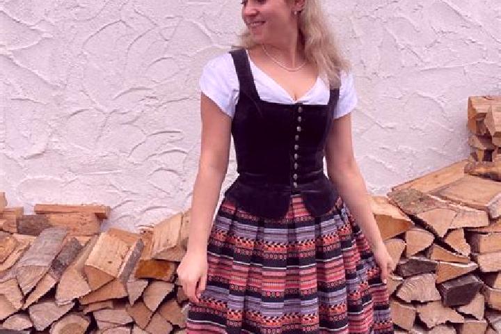 Ivy, 22 — Escort in Hoeflein, Austria