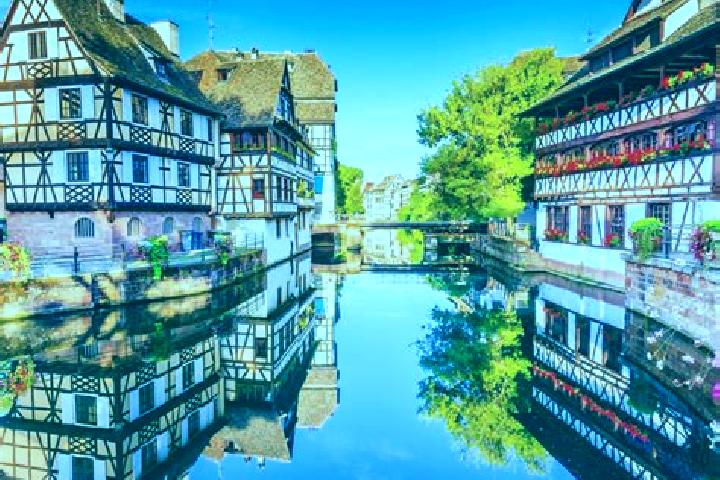 Ivy, 22 — Escort in Landean, France
