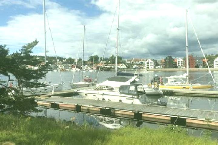 Ivy, 22 — Escort in Langesund, Norway