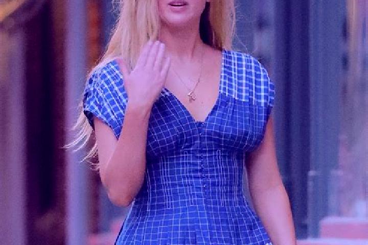 Ivy, 22 — Escort in Lawrence, United States