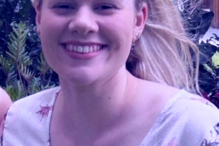 Ivy, 22 — Escort in Palmview, Australia