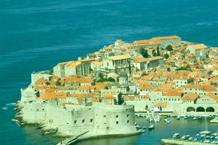 Ivy, 22 — Escort in Prekopakra, Croatia