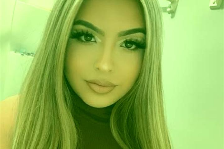 Ivy, 23, a blonde dark-eyed latina companion based in Lacrost. Offering Duos, Fetish, GFE. Available for incall and outcall, overnight bookings available.