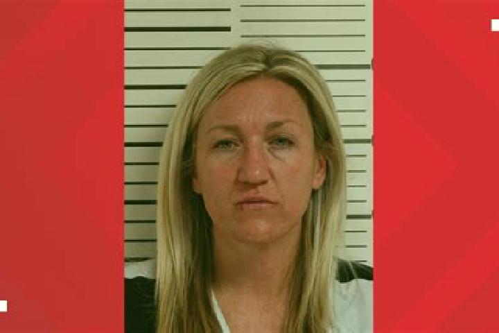 Ivy, 23 — Escort in Payne Springs, United States