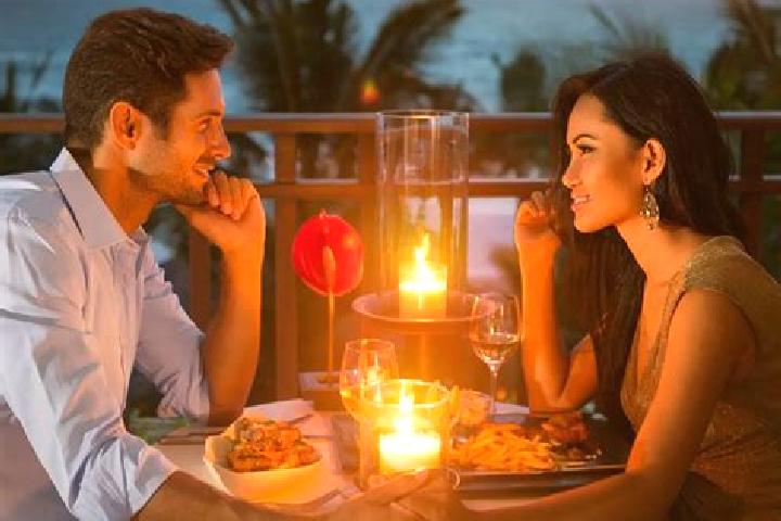 Ivy, 24, a black amber-eyed asian companion based in Londres. Offering GFE, A-Level, Couples, Dinner Date. Available for incall and outcall, day and evening ...
