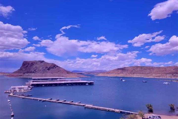 Ivy, 24 — Escort in Elephant Butte, United States