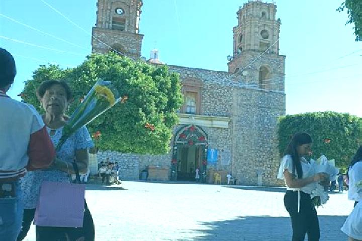 Ivy, 24 — Escort in San Pedro Tlacotepec, Mexico
